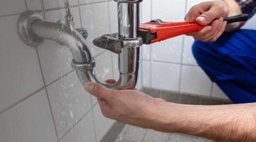 Expert burst pipe repair services in Brightwaters, NY